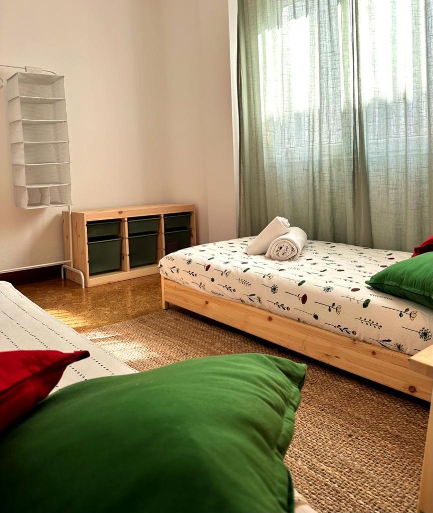 Apartamento Soleado Para 8 Personas En Santona Ngoại thất bức ảnh