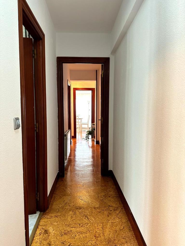 Apartamento Soleado Para 8 Personas En Santona Phòng bức ảnh